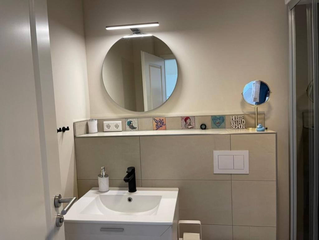 Hof Sonnenmeer - Ostsee - Nachhaltig - Oekologisch & Wunderschoen Apartment *